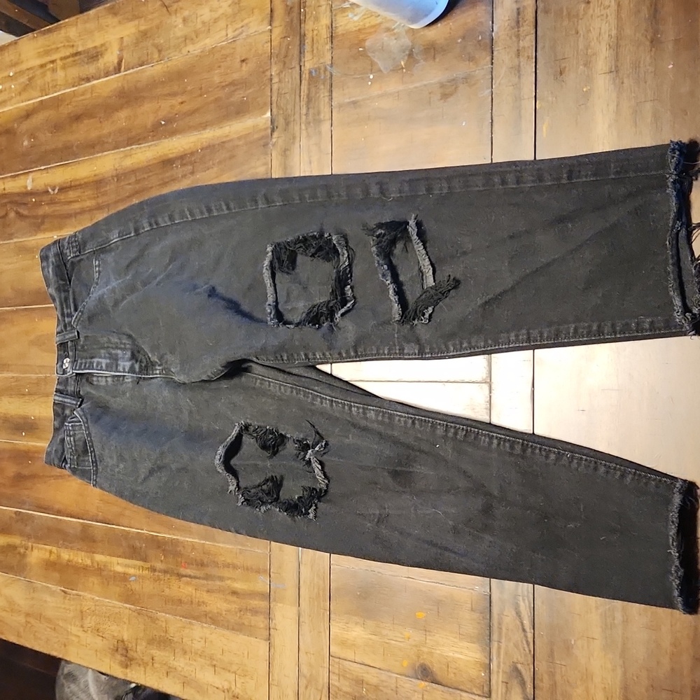 Black Shein womens jeans.